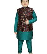 Green Silk Printed Kurta And Pyjama