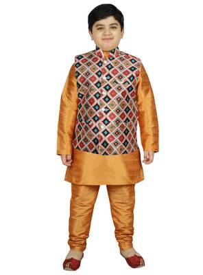 Yellow Silk Printed Kurta And Pyjama 1