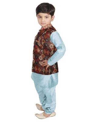 Turquoise Blue Silk Printed Kurta And Pyjama 2