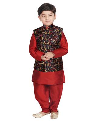 Maroon Silk Printed Kurta And Pyjama 1