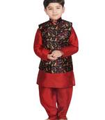 Maroon Silk Printed Kurta And Pyjama