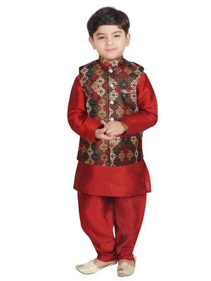 Maroon Silk Printed Kurta And Pyjama 1