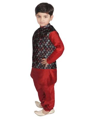 Maroon Silk Printed Kurta And Pyjama 2
