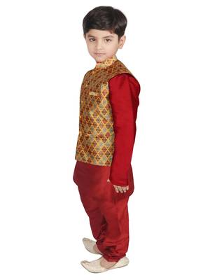 Maroon Silk Printed Kurta And Pyjama 2
