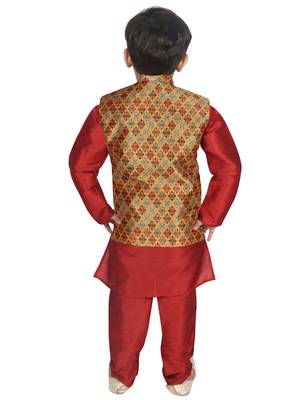 Maroon Silk Printed Kurta And Pyjama 3