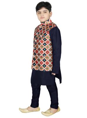 Navy Blue Silk Printed Kurta And Pyjama 2
