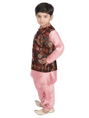 Peach Silk Printed Kurta And Pyjama 2