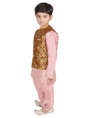 Peach Silk Printed Kurta And Pyjama 2