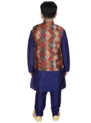 Blue Silk Printed Kurta And Pyjama 3