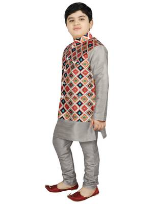 Silver Silk Printed Kurta And Pyjama 2