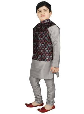 Silver Silk Printed Kurta And Pyjama 2