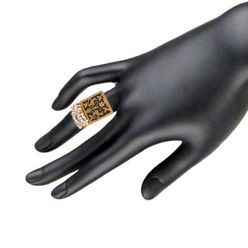 Black pearl rings 2