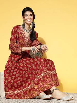 Maroon printed cotton long-dresses 5
