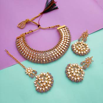 Grey jewellery 3