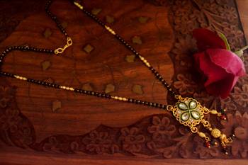 Twinkling Gold Diamond Designer mangalsutra 2