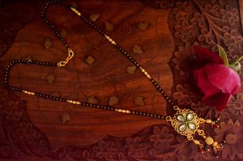 Twinkling Gold Diamond Designer mangalsutra 3