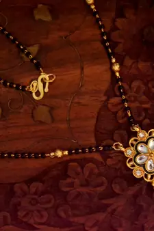 Twinkling Gold Diamond Designer mangalsutra