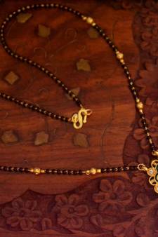 Twinkling Gold Diamond Designer mangalsutra