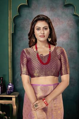 Purple woven banarasi silk saree with blouse 4