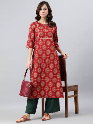 Maroon geometric print rayon salwar 1