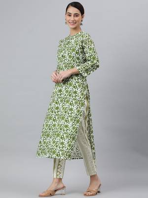 Green floral print rayon salwar 4