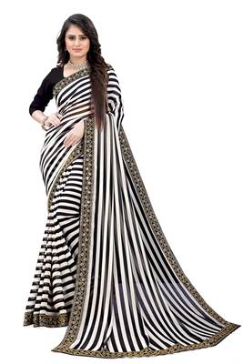 Black and White Printed Georgette Saree With Blouse 1