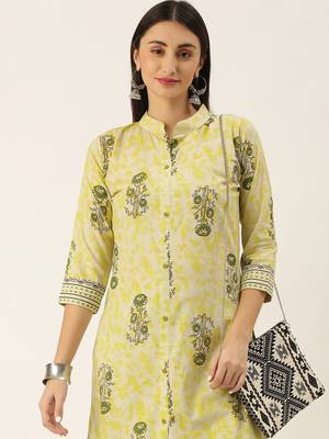 Minora Pure Cotton Off-White Printed Kurta Sets & Trousers  3