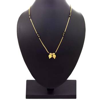 Gold mangalsutra 1