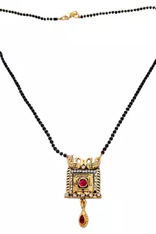 Gold mangalsutra