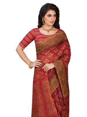Red printed pure cotton saree with blouse 5