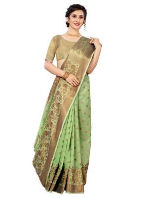 Green woven cotton saree with blouse 3