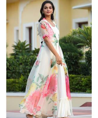Off White Rayon Designer Kurti With Organza strug 3