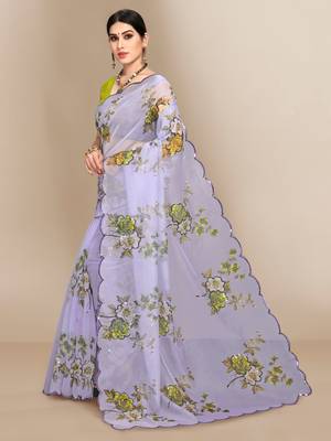 Grey printed organza saree with blouse 3