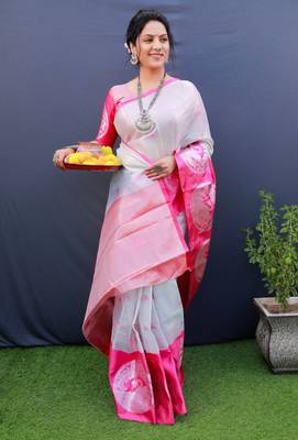 Pink woven art silk saree with blouse 2