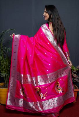 Pink woven paithani silk saree with blouse 2