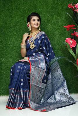 Navy blue woven Faux kanchipuram silk saree with blouse 2