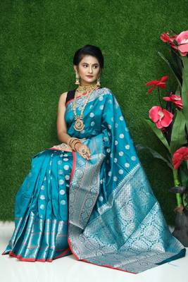 Turquoise woven Faux kanchipuram silk saree with blouse 2