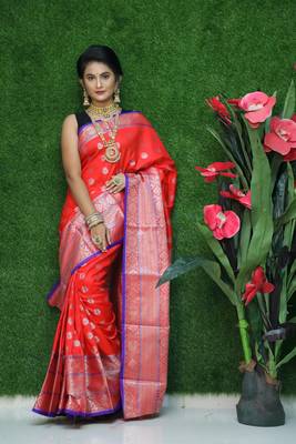 Red woven Faux kanchipuram silk saree with blouse 1