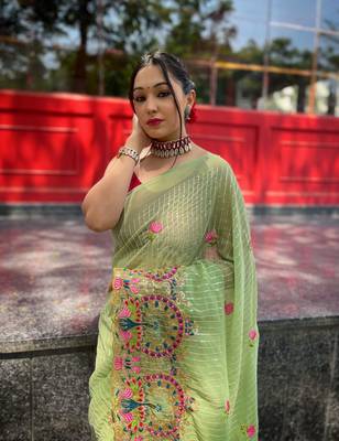 Parrot-green Georgette Designer Multi Sequins Embroidery Saree 2
