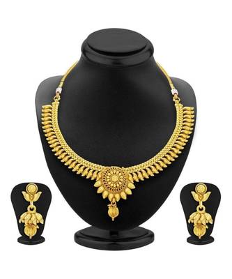 Traditional Choker Necklace Jewellery Set For Women Girls  1
