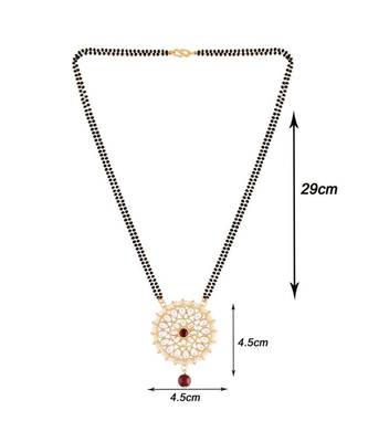 Traditional Pearl Kundan Studded Pendant with Black Bead Chain Mangalsutra for Women  5