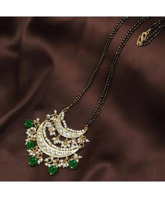 Traditional Pearl Kundan Studded Pendant with Black Bead Chain Mangalsutra for Women  1
