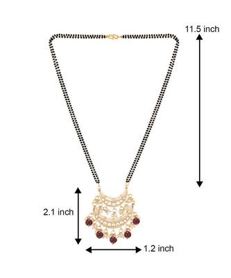 Traditional Pearl Kundan Studded Pendant with Black Bead Chain Mangalsutra for Women  5