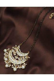 Traditional Pearl Kundan Studded Pendant with Black Bead Chain Mangalsutra for Women (D086W)