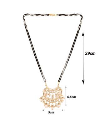 Traditional Pearl Kundan Studded Pendant with Black Bead Chain Mangalsutra for Women  3