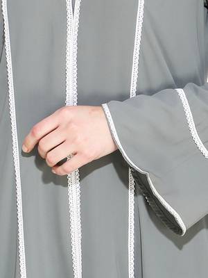 Snazzy Lace Grey Abaya 5