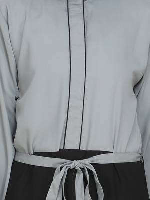 Grey Color Blocked Abaya With Attached Waist Band 5