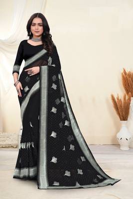 Red Women's Pure Georgette Embroidered Saree With Unstitched Blouse Piece 1