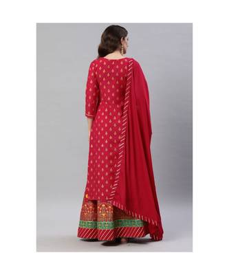 SheWill Red Foil Printed Gotta Patti A-Line Vicsose Rayon Kurta with Skirt & Dupatta 2