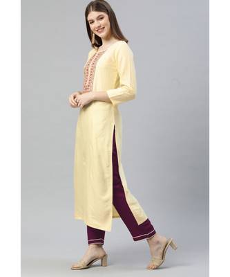 SheWill Women Cream Sequence Embroidered Thread Work Dobby Kurta Pant & Woven Dupatta 4